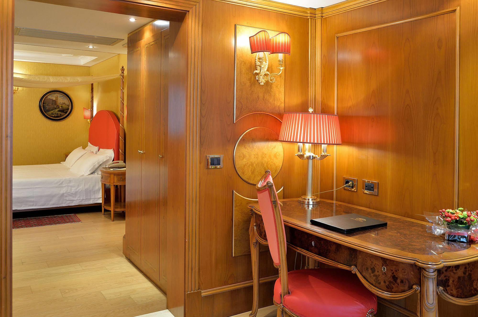 Hotel Homs Ρώμη Εξωτερικό φωτογραφία